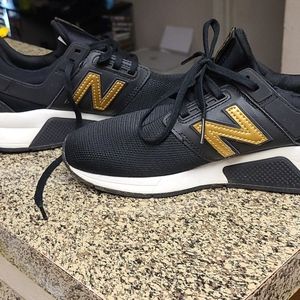 New balance running course shoes
